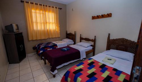 Basic Triple Room with Shared Bathroom