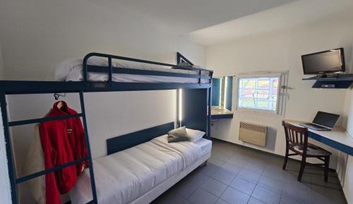 Twin Room with Shared Bathroom