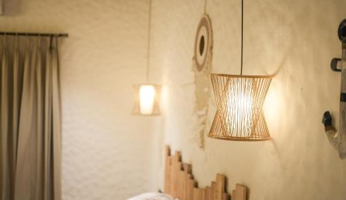 Deluxe Double Room (2 Adults + 1 Child)