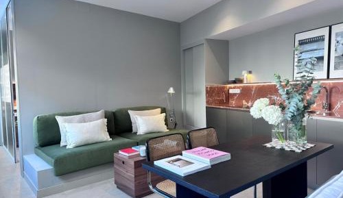 Two-Bedroom Deluxe Apartment