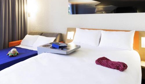 Family Room (1 Child max 12 years old + 1 Child max 16 years old)