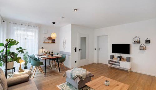 Superior One-Bedroom Apartment