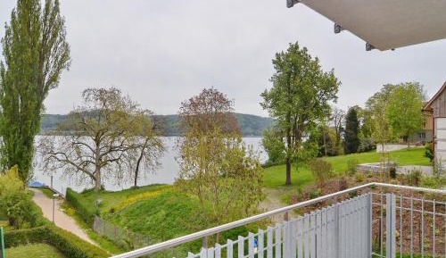 Superior One-Bedroom Apartment with Balcony