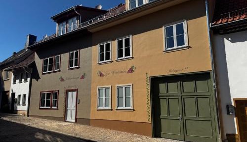 One-Bedroom Standard Apartment