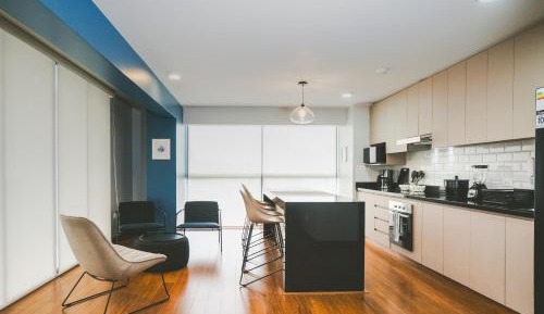 Four-Bedroom Deluxe Apartment