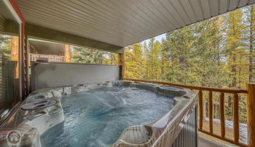 Three-Bedroom Apartment - High Floor