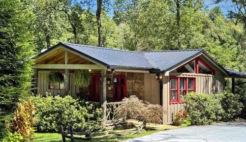 Two-Bedroom Holiday Home