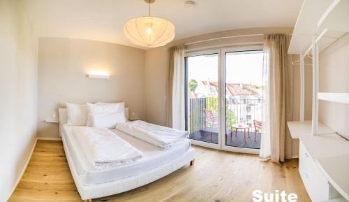 Suite Apartment with Balcony