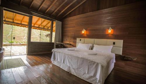 Deluxe Suite with Spa Bath