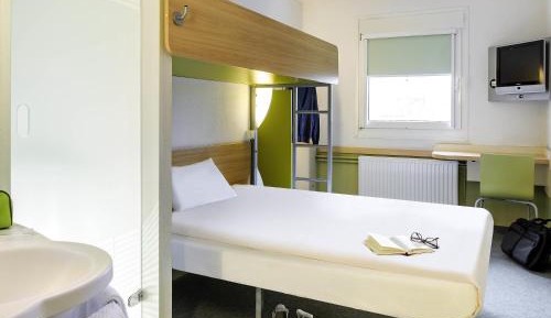 Classic Room with 1 double bed