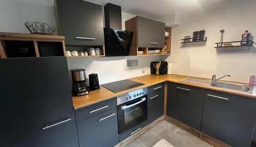 Superior One-Bedroom Apartment
