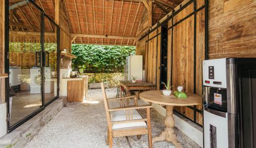 One-Bedroom Villa