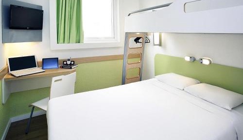 Room with Double Bed and Bunk Bed