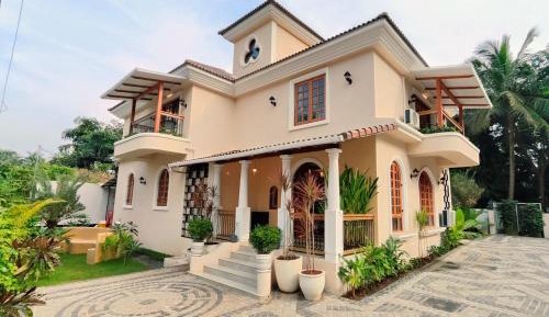 Villa with Private Pool