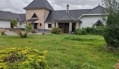 Seven-Bedroom House