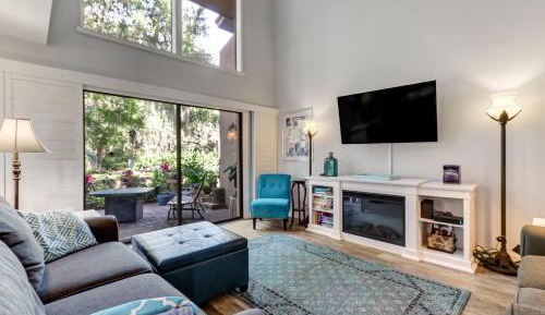 Two-Bedroom Townhouse