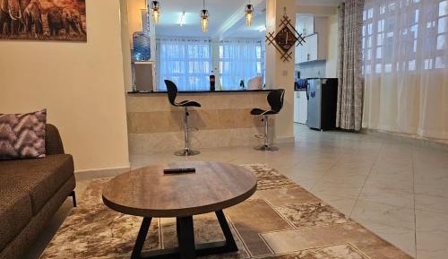 Deluxe Two-Bedroom Apartment with Garden View