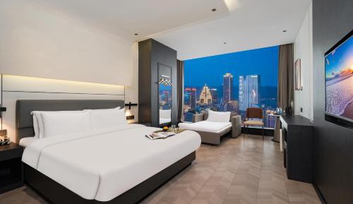 Twin Room with City View