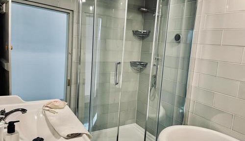 Twin Room with Shared Bathroom