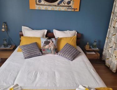 Queen Room