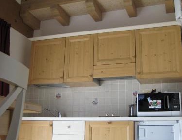One-Bedroom Apartment - Split Level