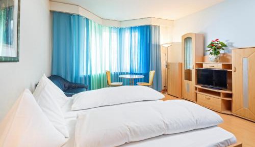 Double Room with Shared Bathroom