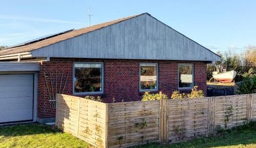 Three-Bedroom Vacation Home 