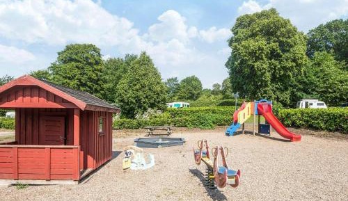 One-Bedroom Vacation Home