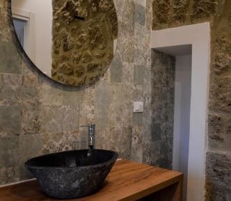 Superior One-Bedroom Apartment with Balcony