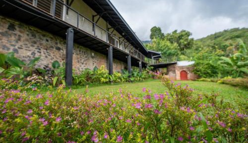 Quadruple Room with Mountain View