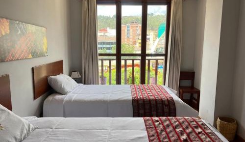 Twin Room with Private Bathroom