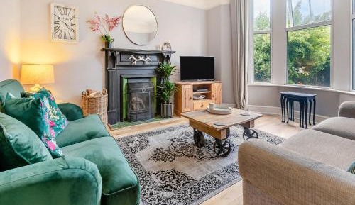 Three-Bedroom Vacation Home 