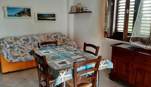 Two-Bedroom Deluxe Apartment with Ocean View