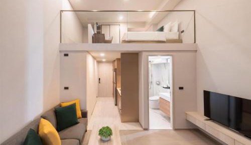 One-Bedroom Duplex King Suite
