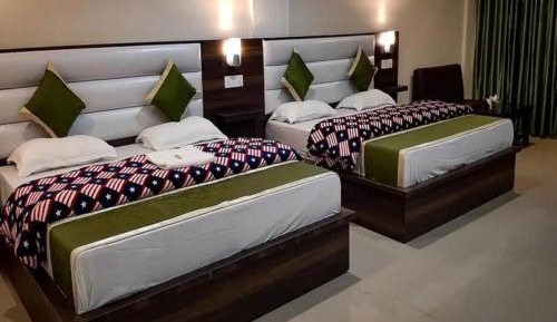 Deluxe Family Suite