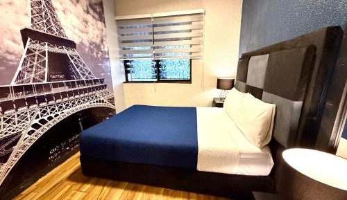 Double Room with Shared Bathroom