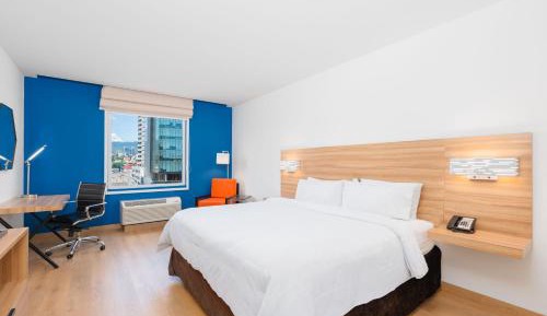 Standard King Room - Top Floor
