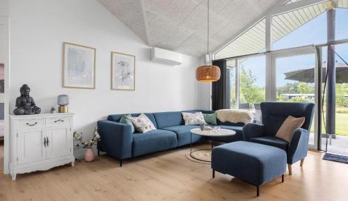 Four-Bedroom Holiday Home