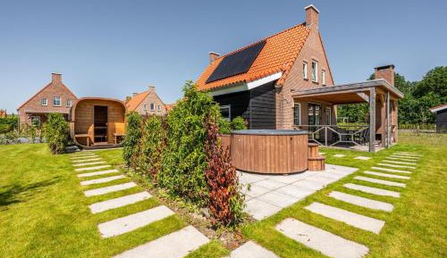 Four-Bedroom Holiday Home