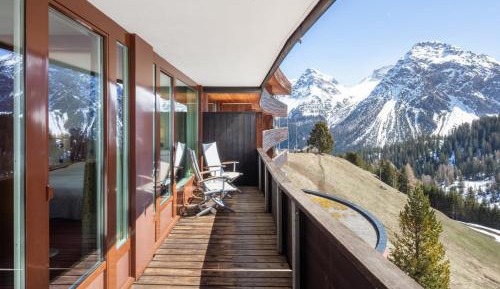 Junior Suite with Mountain View
