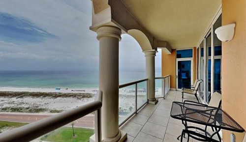 Two-Bedroom Apartment with Ocean View