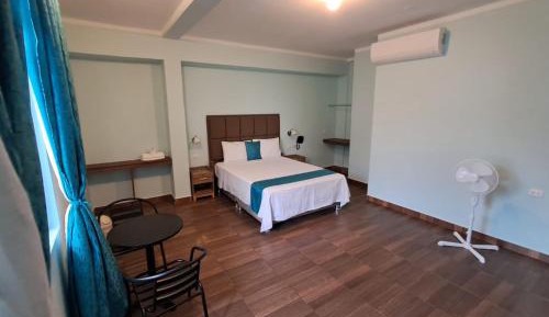 Queen Room