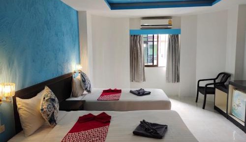 Standard Twin Room