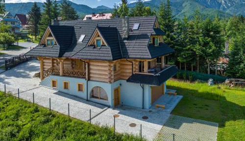 Superior Chalet