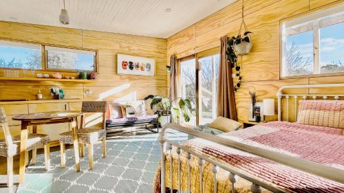 Studio with Garden View