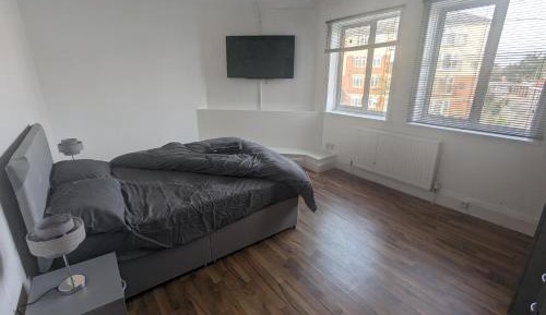 Large Double Room