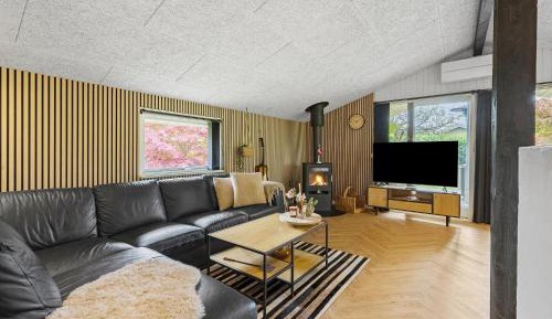 Four-Bedroom Holiday Home