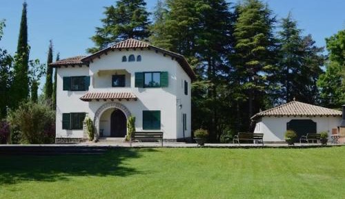 Villa