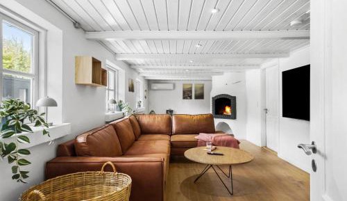 Six-Bedroom Holiday Home