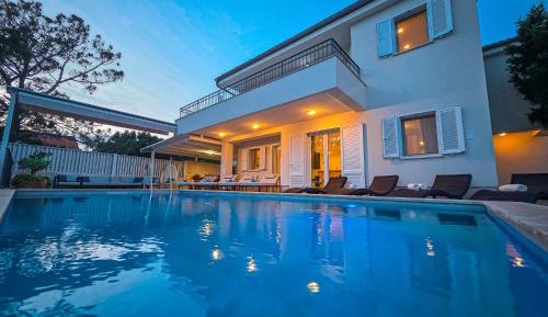 Villa with Private Pool